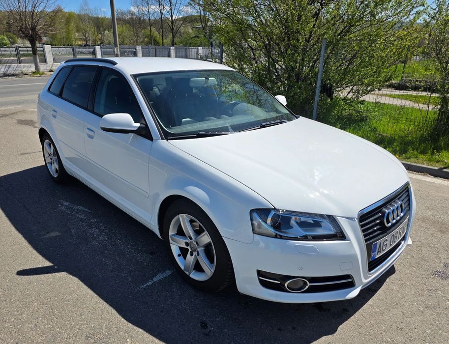 AUDI A3 Sportback 2012 — imagine 2