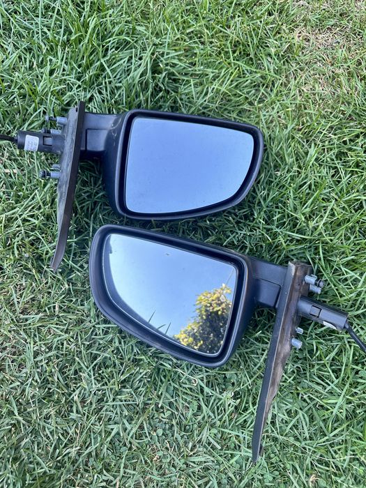 Set lampi spate Opel Meriva stanga dreapta plus set oglinzi Opel Meriva stanga dreapta!!!