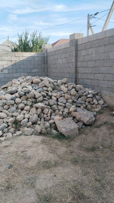 Булыжник для фундамента