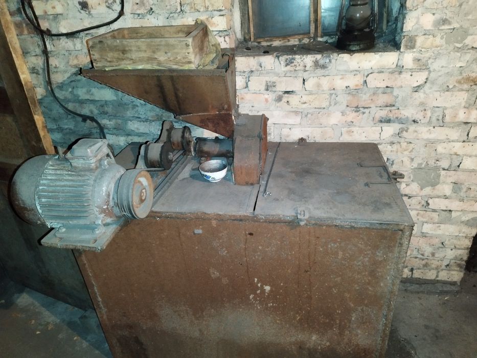 Продаю дробилку трёх фазная