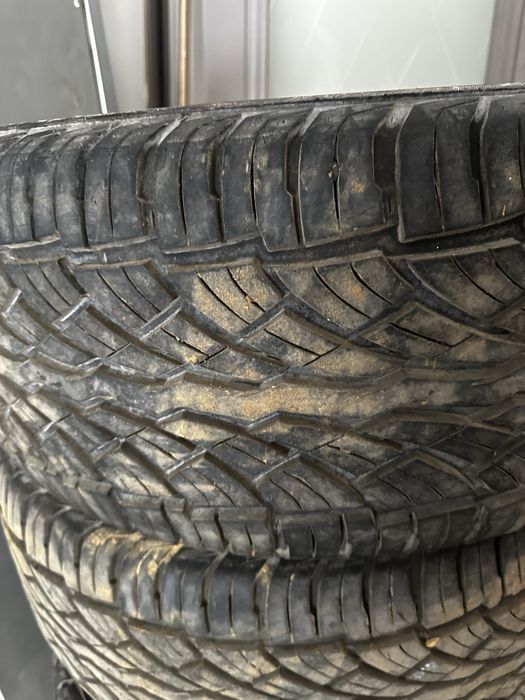 Продам комплект из 4 дисков с резиной.