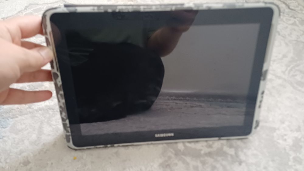 Продам Планшет Samsung Galaxy Tab 10.1 
Т