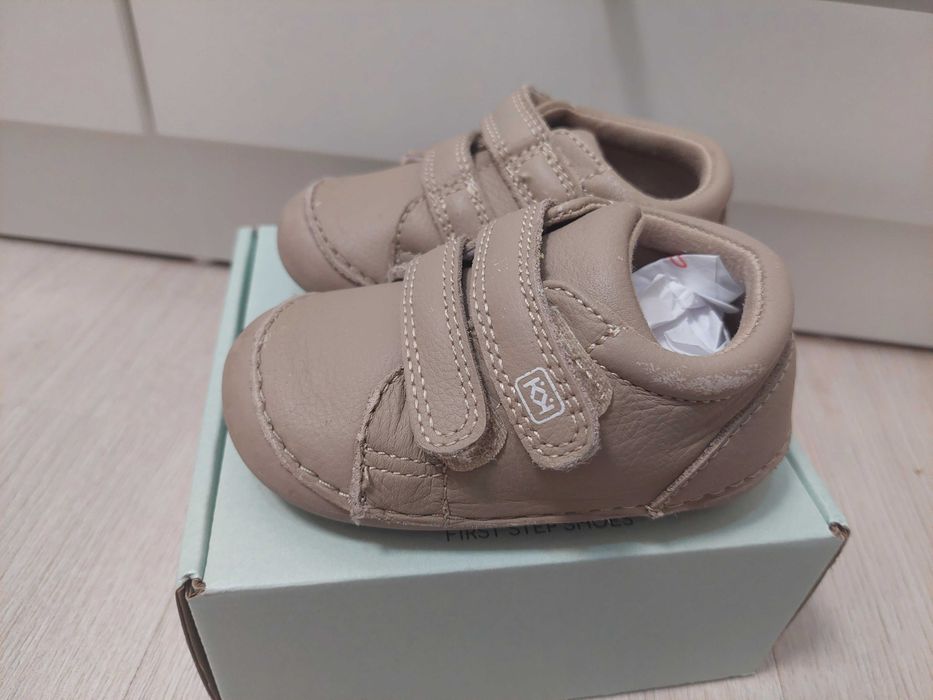 Бебешки буйки Колев и Колев