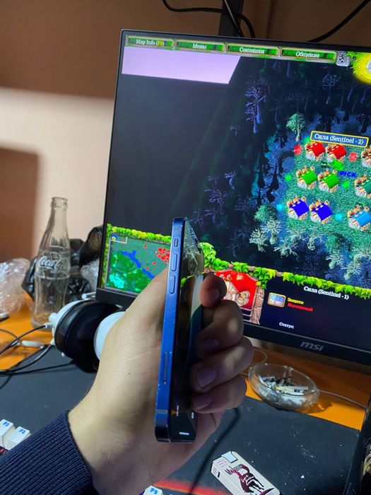 Iphone 12  srochna sotiladi