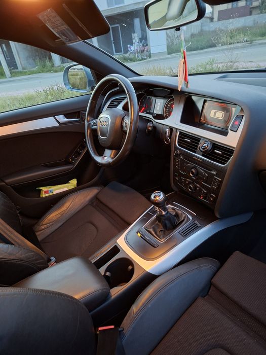 Vând Audi A4 B8 2.0 TDI sau schimb cu Dacia Duster