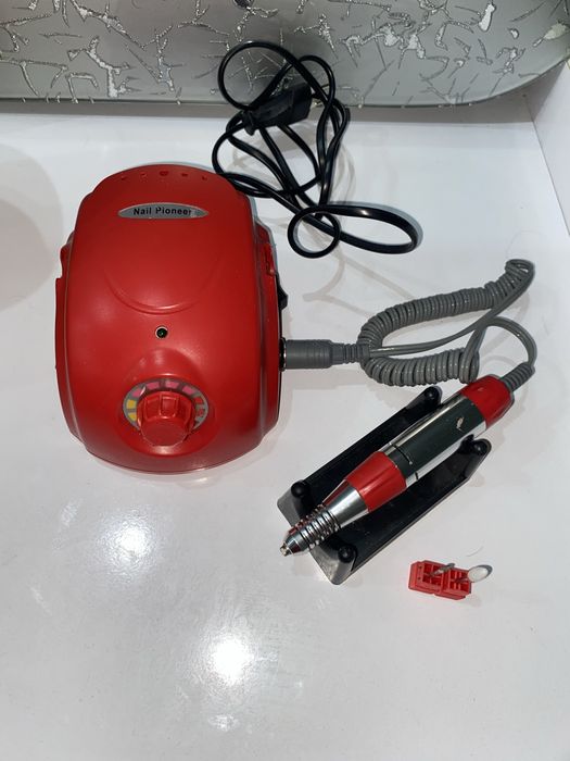Маникюрный аппарат