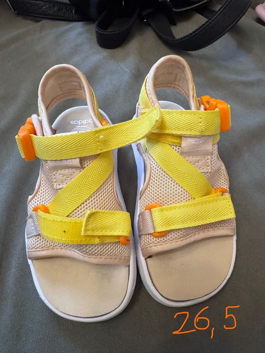 Crocs adidas обувки