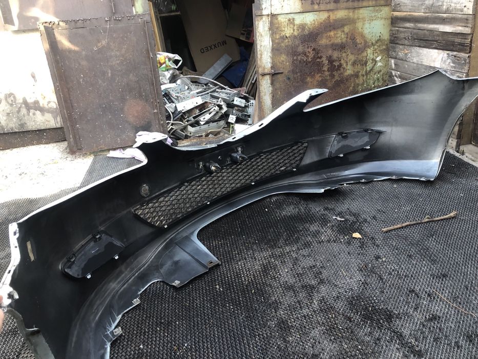 Продам бампер от Mazda 6