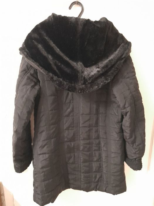 Женская тёплая куртка