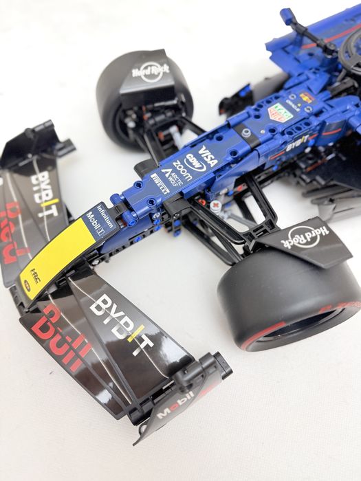 F1 лего Red Bull