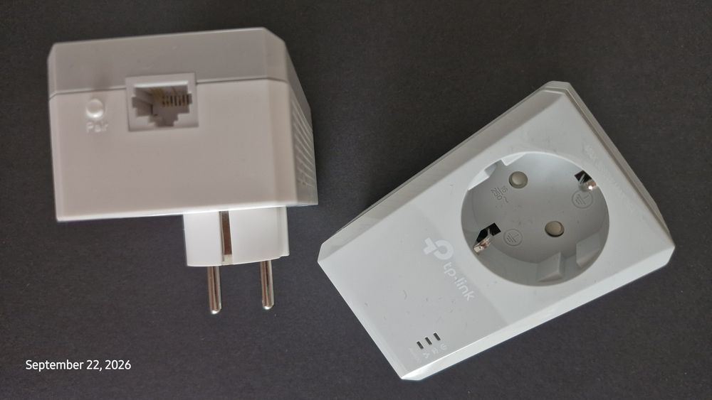Vând extender semnal WiFi TP-Link AV600