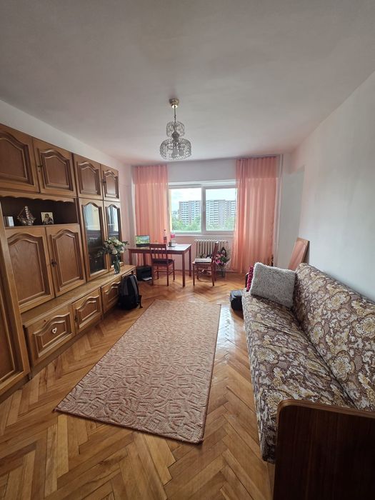 apartament de inchiriat
