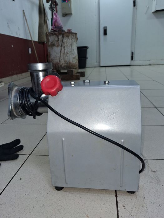 Мясорубка промышленая