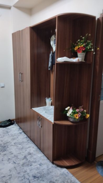 Прихожая гарнитур в отличном состоянии Dahliz uchun mebel prihojaya
