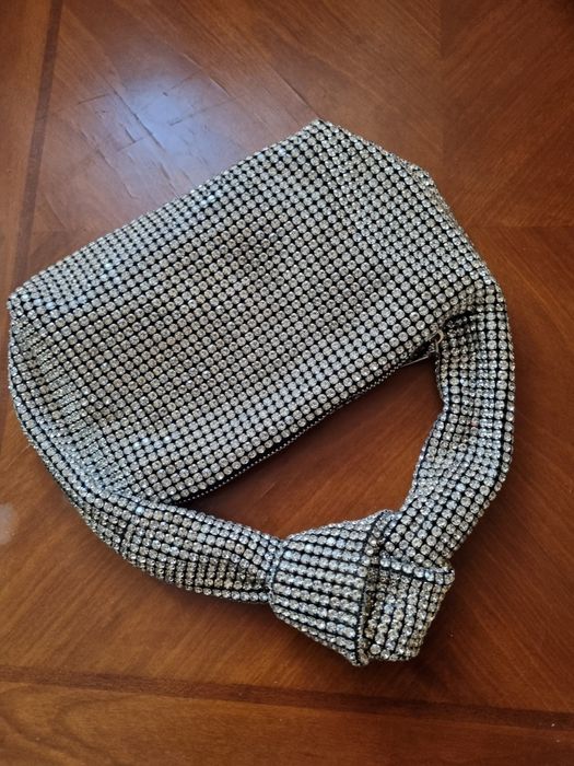 Продам сумочку из камней