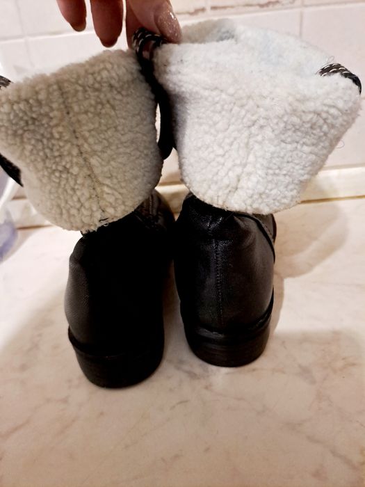 Ботинки кожаные 40р