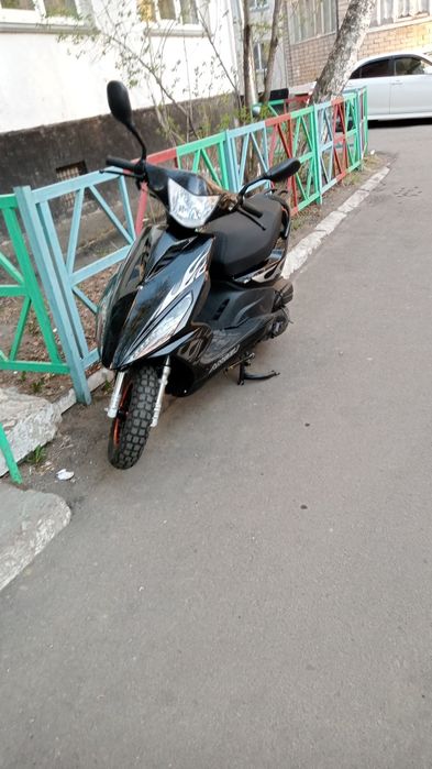 Продам скутер 125
