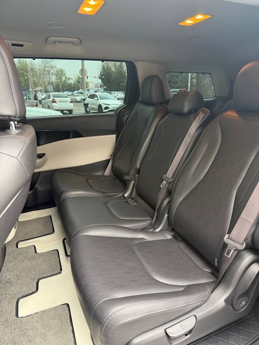 Kia carnival 2023 Holati ideal 2 pozitsiyasi