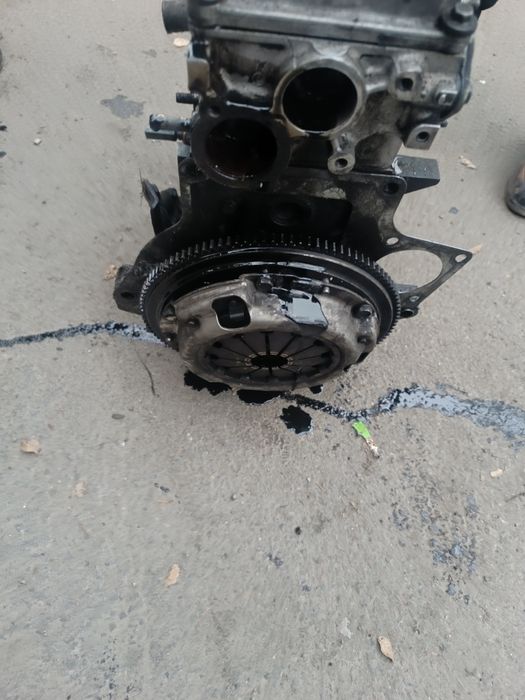 Двигатель Mazda 323