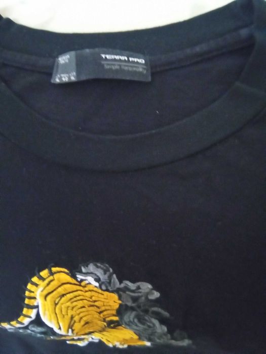 Продам мужские футболки ,размер 50,недорого