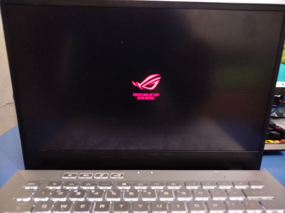 Asus Rog zephyrus G14