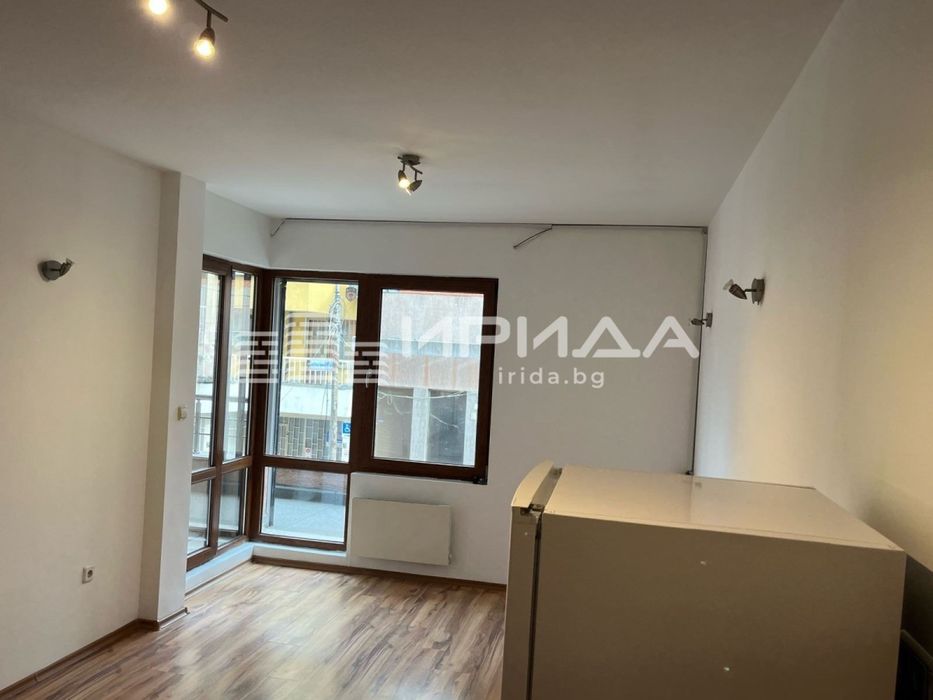 Тристаен апартамент в гр. София