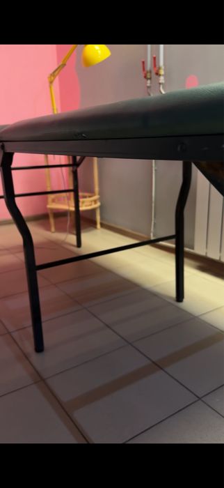 Массажная кушетка