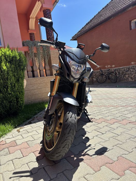 Honda hornet 2013