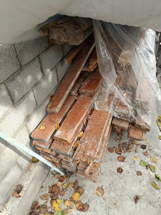 Пол тахата йогоч