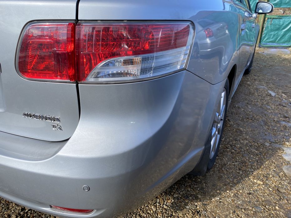 Тойота Авенсис Toyota Avensis T27 2010г На части 2.2 dcat 150 кс