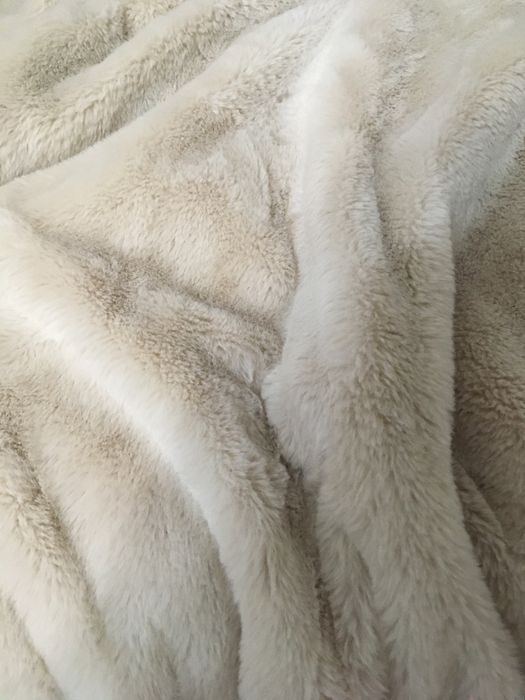 Продам женскую куртку