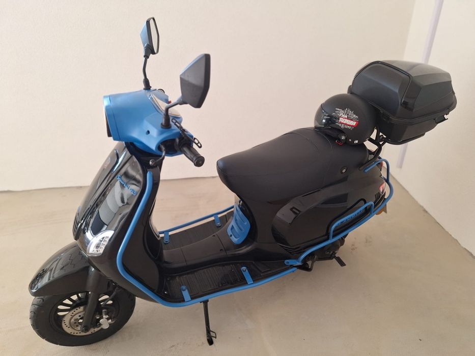 Scuter 2020 / 49 cc benzină / Nu Necesita Permis