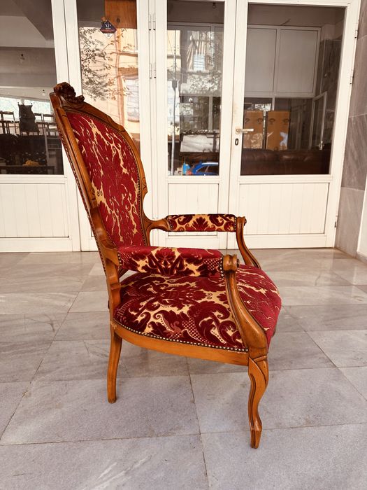 Италианско винтидж кресло – масивно дърво, рококо стил