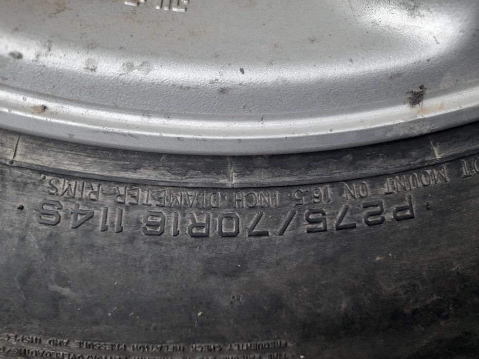 Продам колесо с дисками