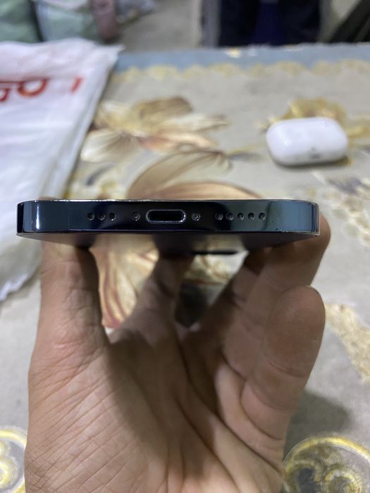 Iphone 12 pro sotiladi