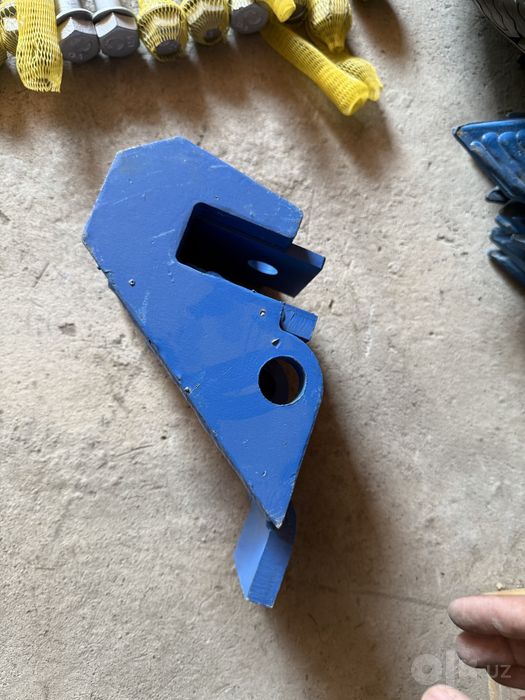 Lemken zapchastlari bor