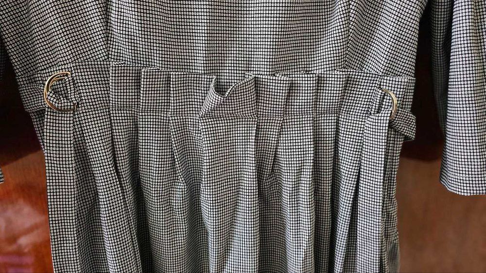 Платье в идеальном состоянии.