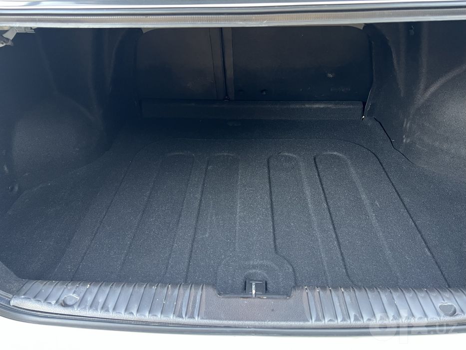 Lacetti  1.6  афтомат . 2012
