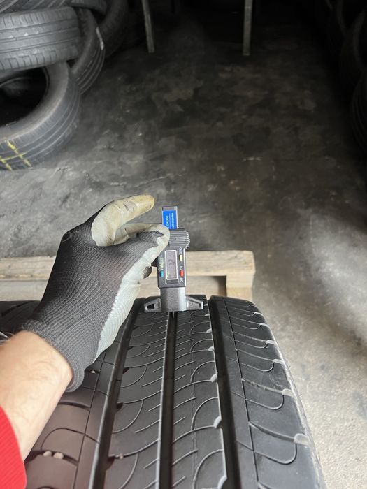 4 anvelope de vara 215/65/16C Goodyear 6-7 mm!