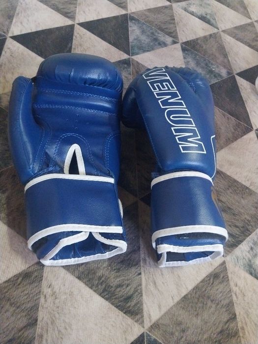 Перчатки Боксёрские