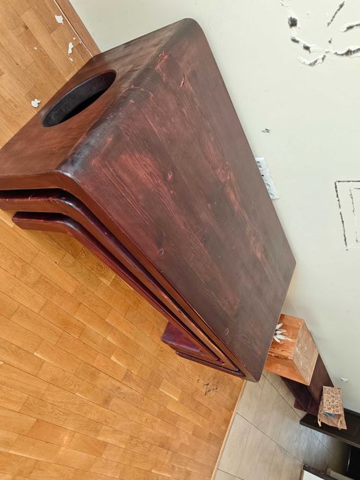 Дизайнерски холни маси от масив