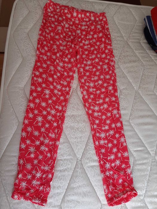 Pantaloni de vara 152