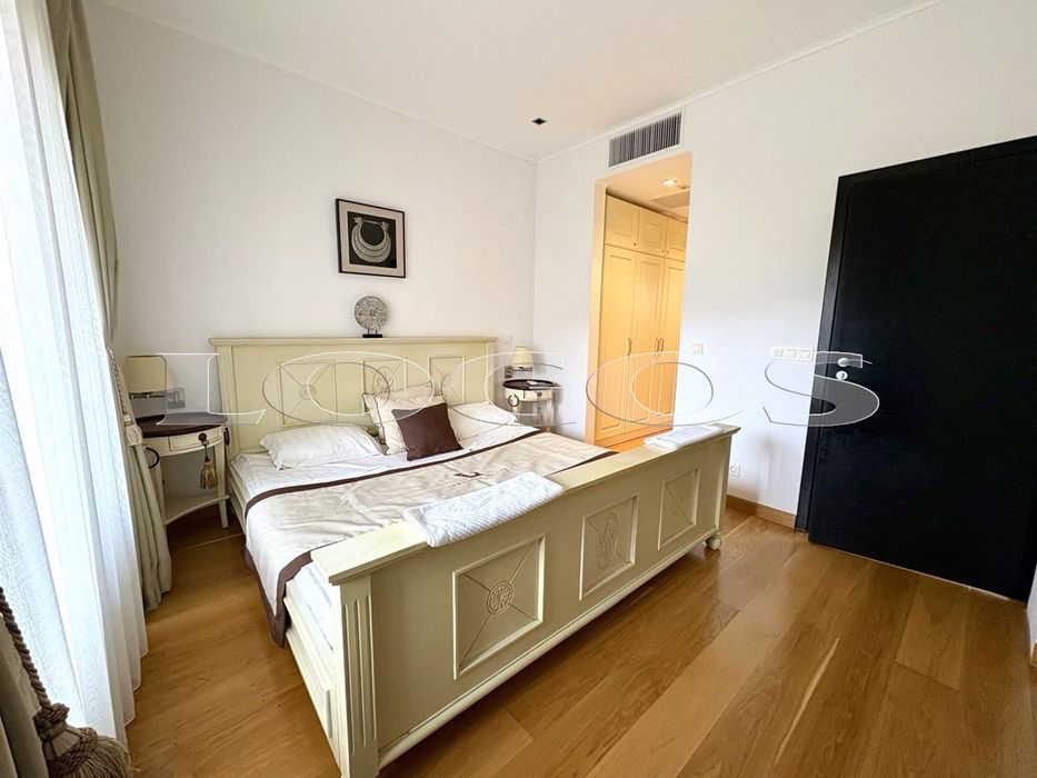 Продава се Тристаен апартамент в Каварна - 161 кв.м за 1845 €/кв.м - Снимка #4