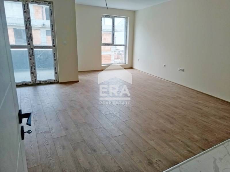 Едностаен имот в нова сграда с акт 16