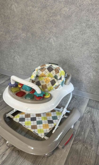 Ходунок для детей iLovi