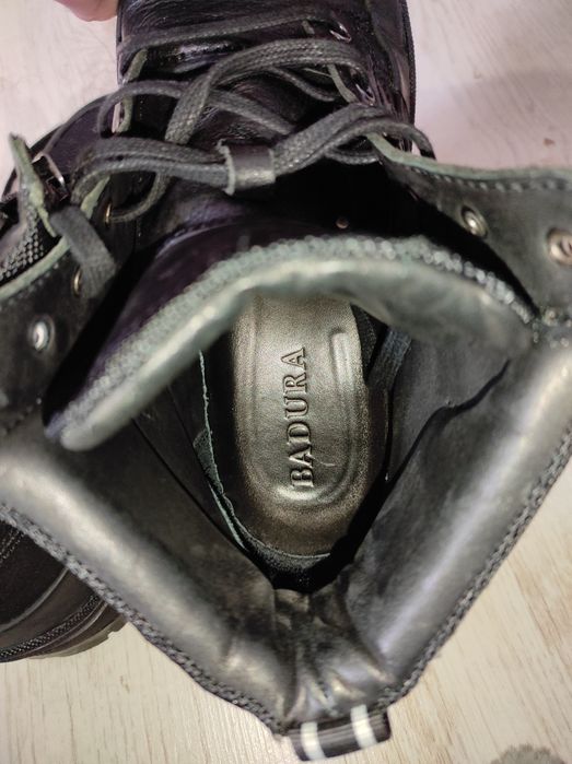 Ghete din piele naturala