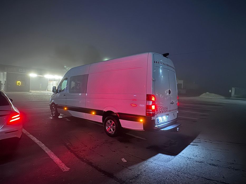 Mercedes Sprinter 319, 6+1 autoutilitara
