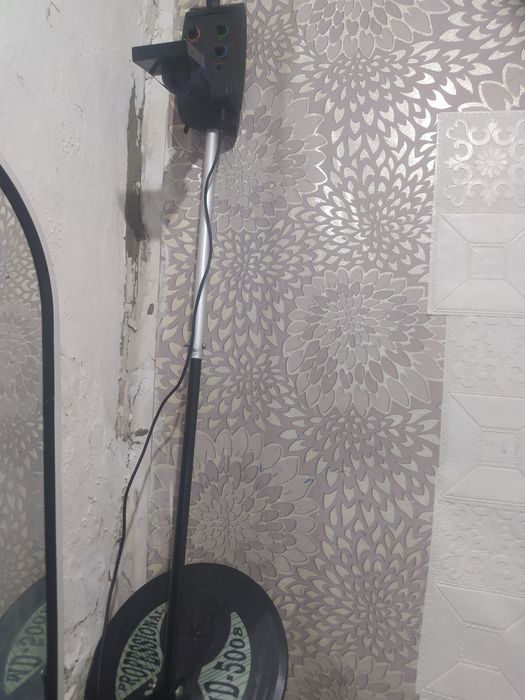 Продам металлоискатель MD-5008