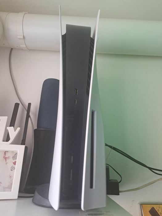 PS5 cu cutie + GTA V + Farming Simulator 25”