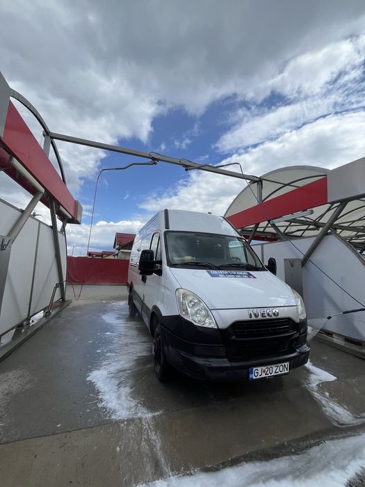 Vând iveco daily c12